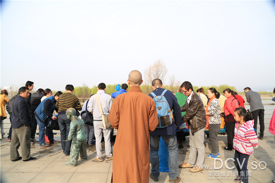 让生命回归自然，DCV第四维设计团队灞桥湿地公园放生活动