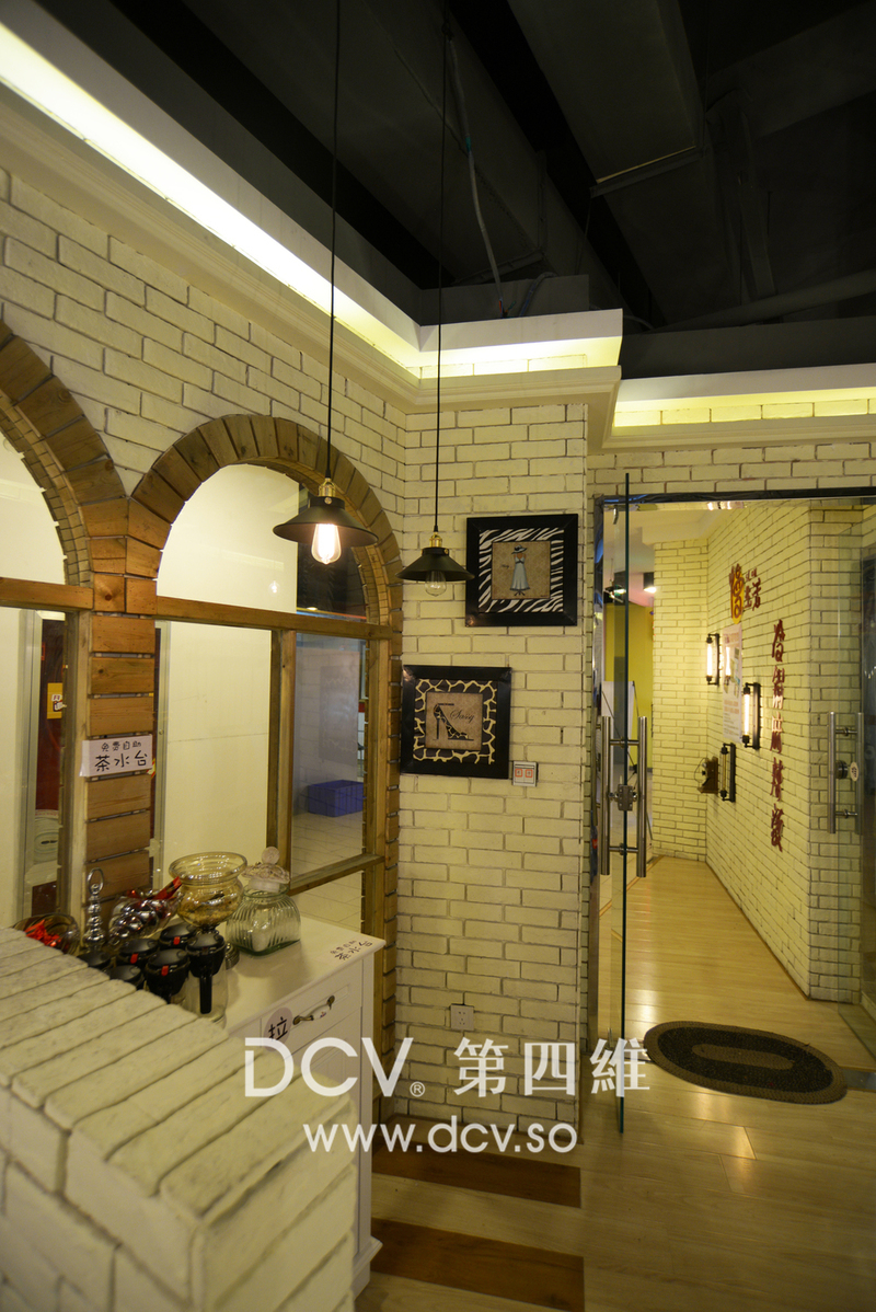 西安-慢生活冷火锅地中海主题餐厅设计